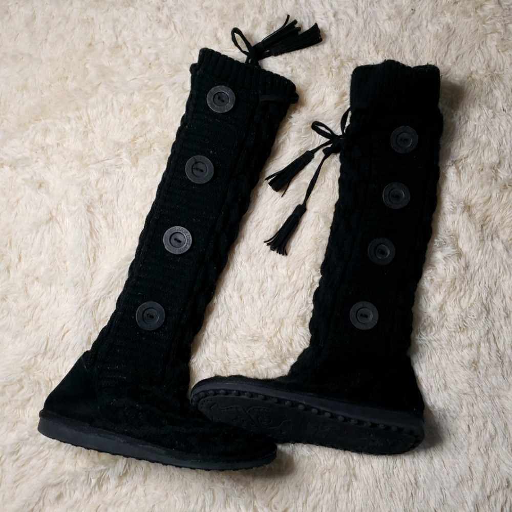 Black Knit Muk Luks